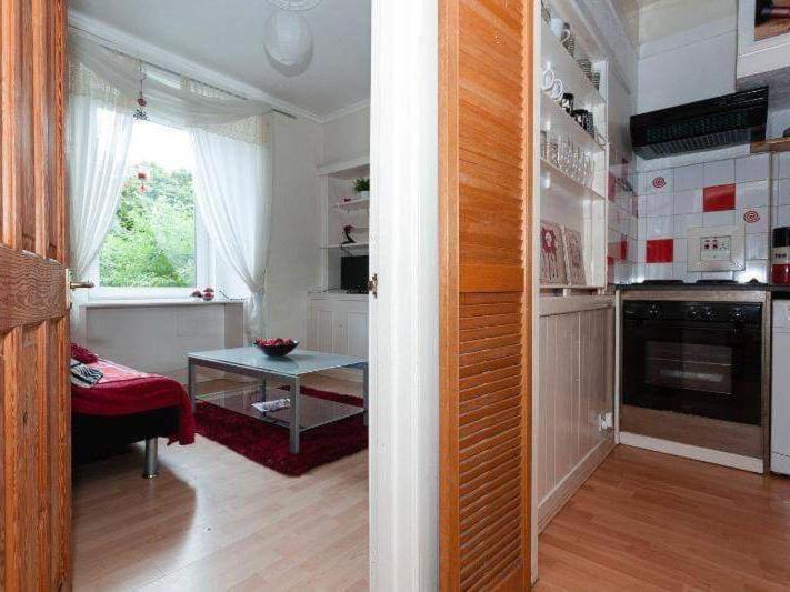 Edinburgh City Centre Hamza Apartment Exteriör bild