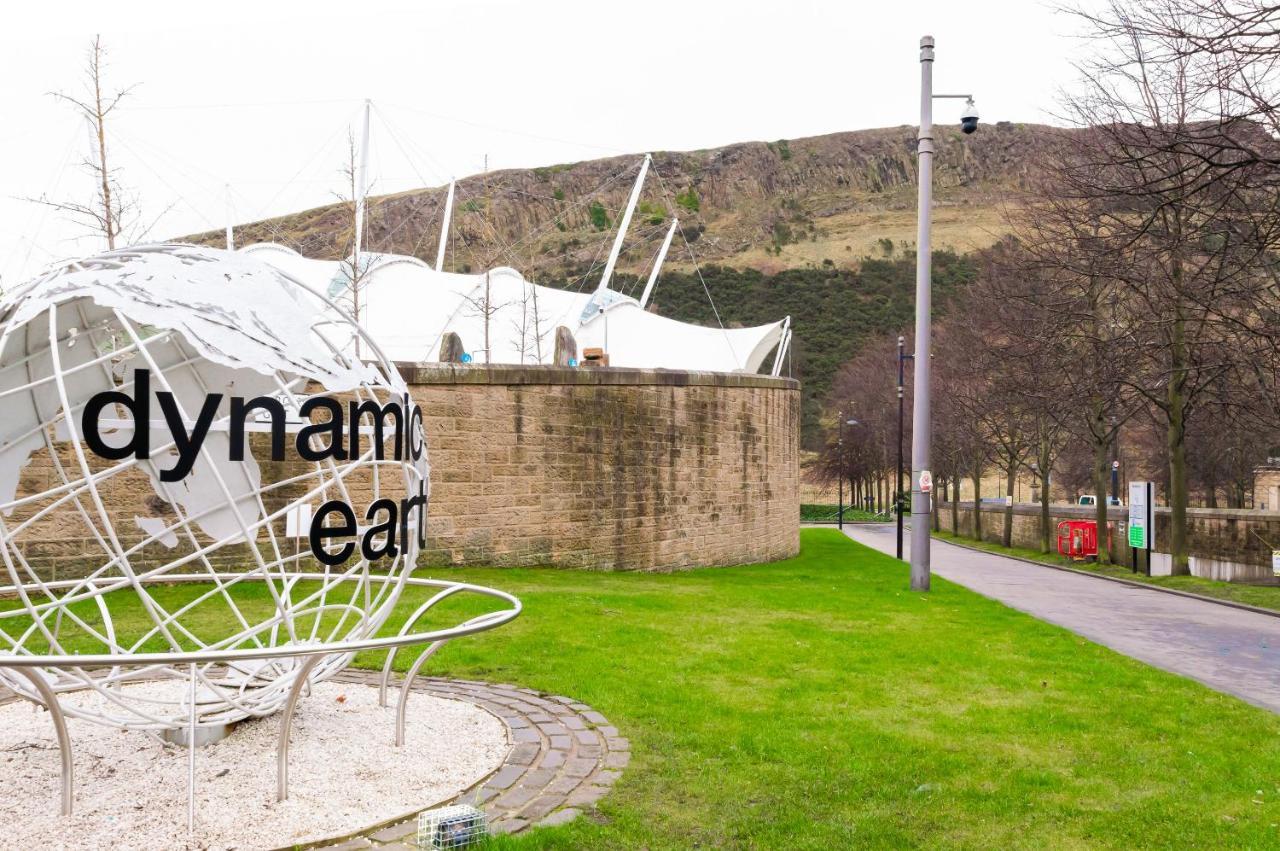 Edinburgh City Centre Hamza Apartment Exteriör bild