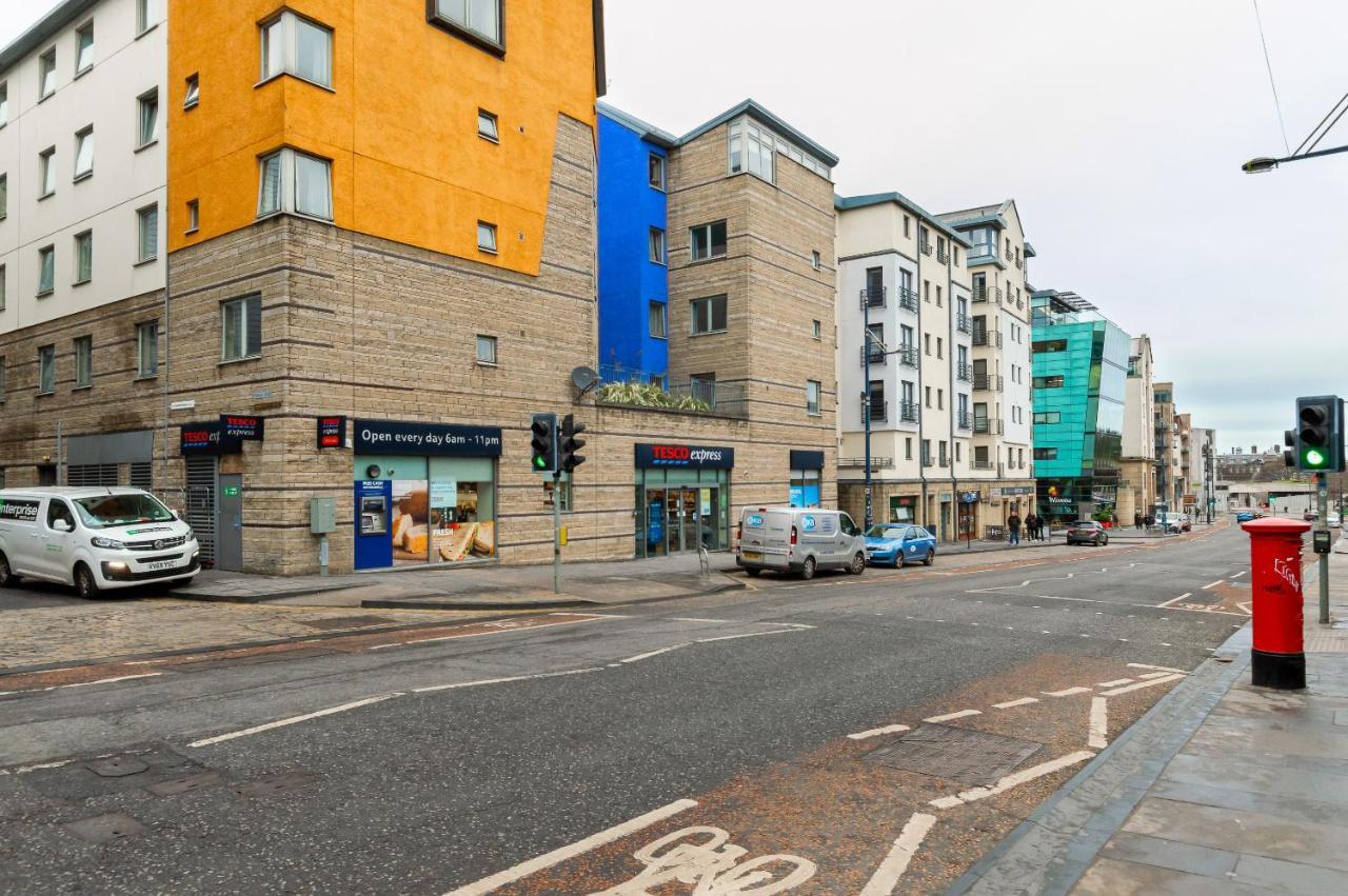 Edinburgh City Centre Hamza Apartment Exteriör bild